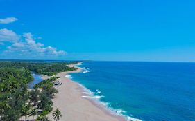 Marakolliya Beach Resort